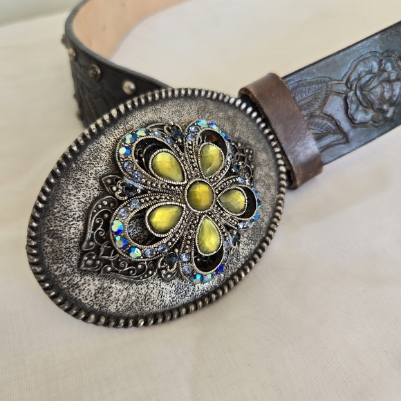 Leather Embossed Rose Jewel Western Teal Studded Belt - Picture 7 of 10